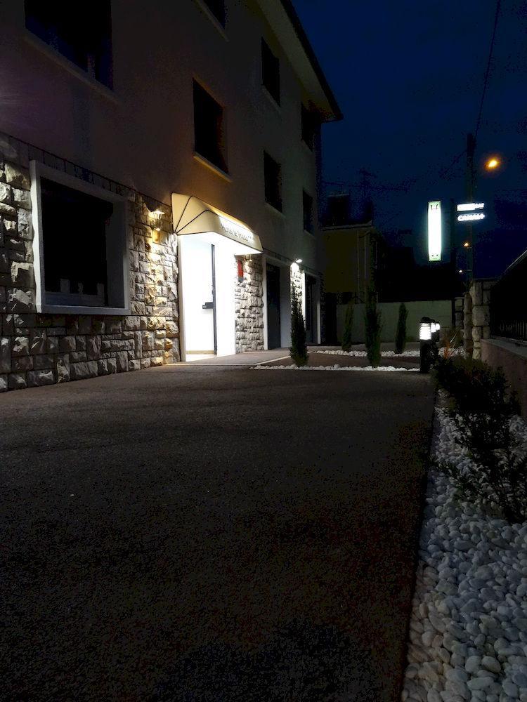 Hotel Prado Avec Parking - Proche Zenith Toulouse Dış mekan fotoğraf